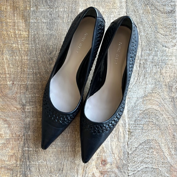 Nine West black heels - Picture 2 of 9